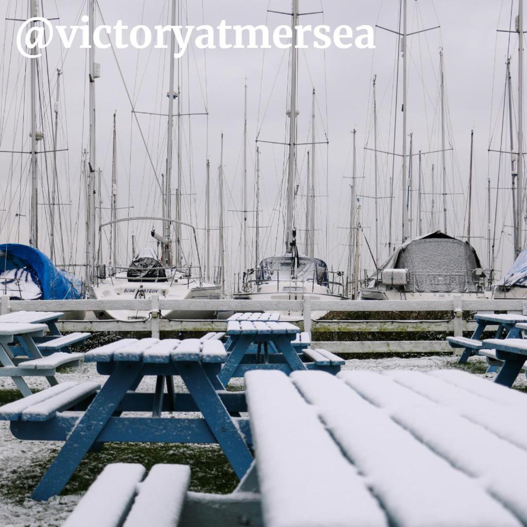 The Victory At Mersea ウェスト・マーシー エクステリア 写真